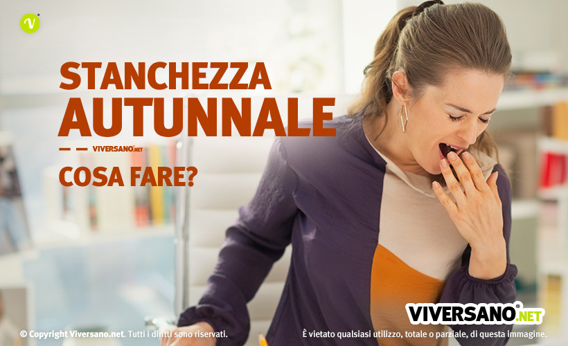 Donna con stanchezza autunnale