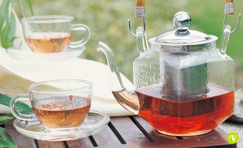 Smacchiare una teiera