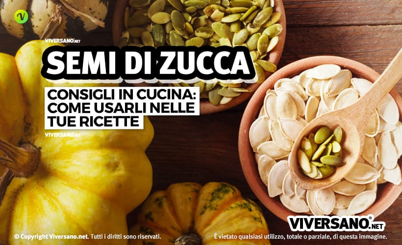 Semi di zucca misti sopra un tavolo