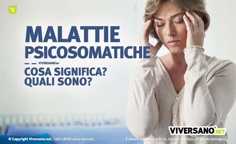 Donna con stress e mal di testa di origine psicosomatica