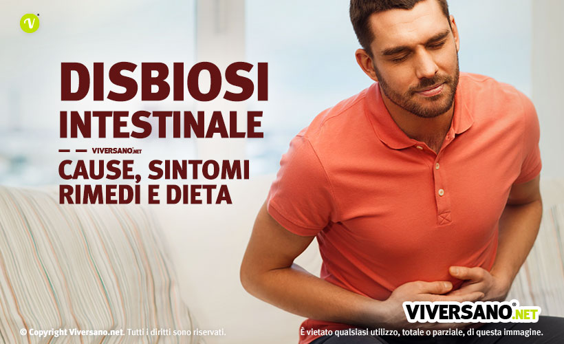 Immagine di uomo che si tocca la pancia dolorante a causa della disbiosi