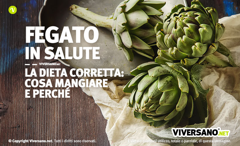 Immagine con tre carciofi interi, alimenti molto utili per il fegato