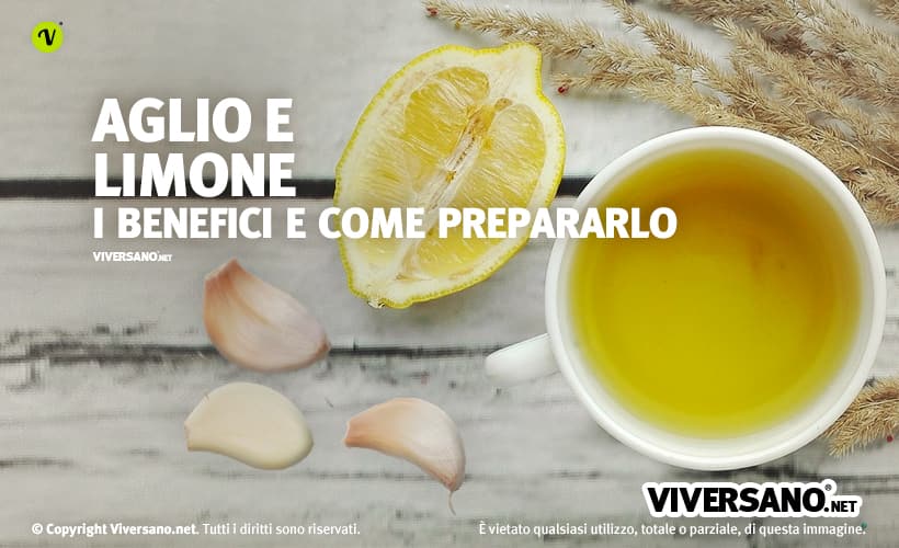 Spicchi di aglio e limone sopra un tavolo